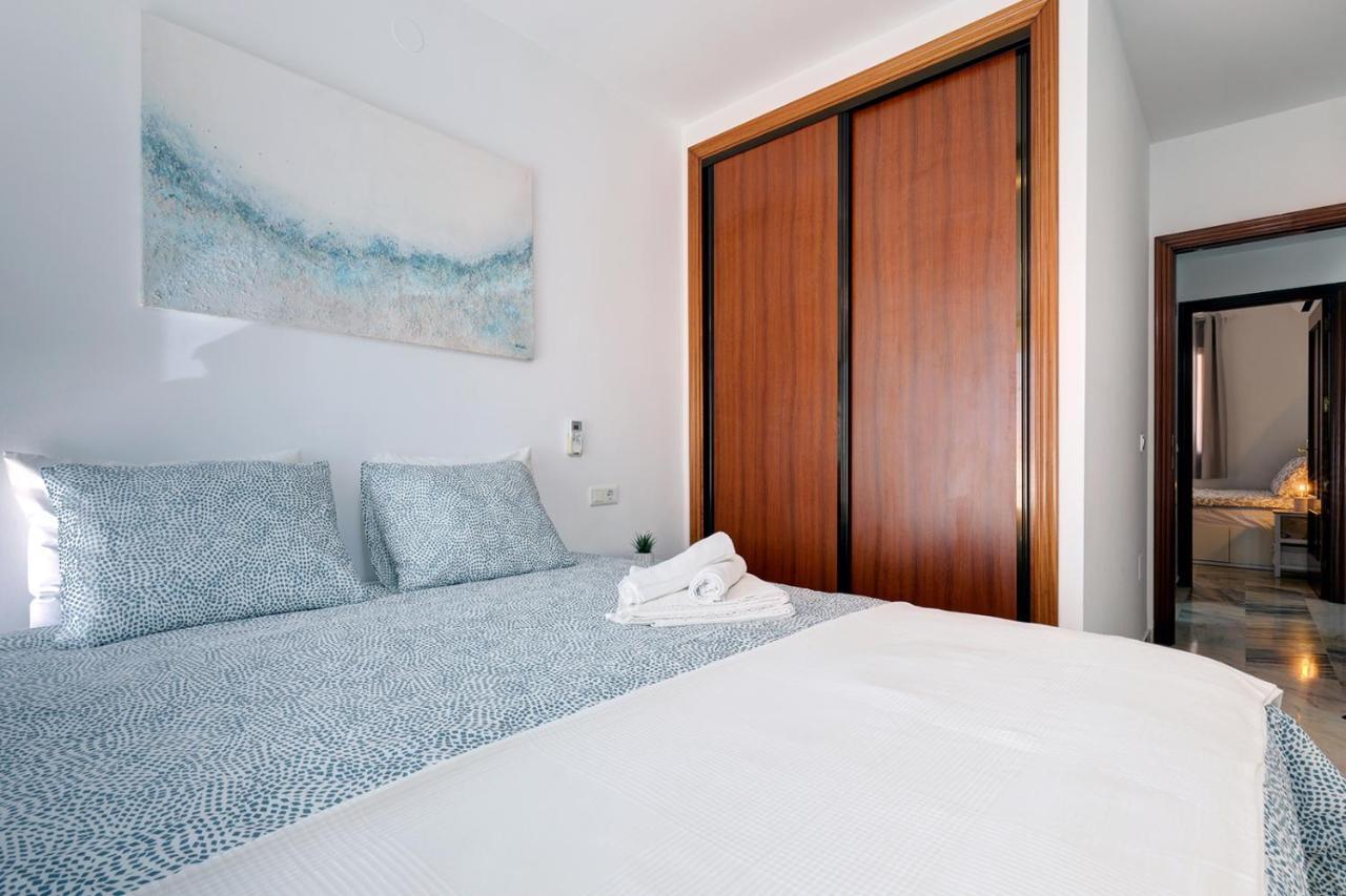 Top Floor Fuengirola Park Apartment With Parking Kültér fotó