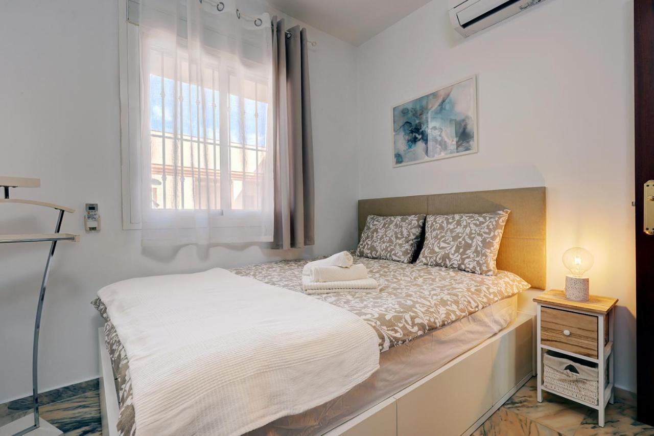 Top Floor Fuengirola Park Apartment With Parking Kültér fotó
